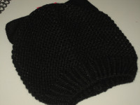 CRNA  KAPA VEL. 52 - NOVO S ETIKETOM