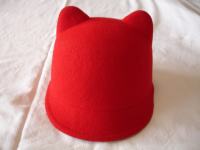 Dječji preslatki ZARA topli crveni šeširić vel.54 cm