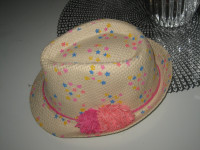 LJETNI ŠEŠIRIĆ VEL. 54 - NOVO