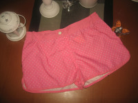 ALIVE KRATKE HLAČE VEL. 164