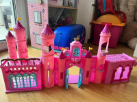 Dvorac / kućica za lutke