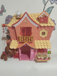 Lalaloopsy kuca I lutka s igračkom