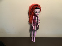 Monster High lutka Freaky Fusion Operetta