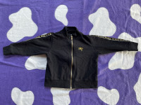 Crna majica na kopčanje 104