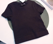 CRNA MAJICA VEL.134/140 i vel.170 - NOVO