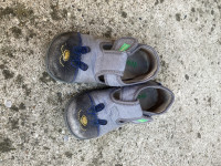 Froddo - dječje papuče broj 23