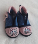 Papuče veličina 24