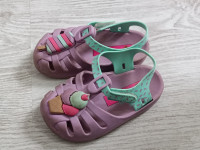 Ipanema sandale broj 22/23