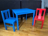 Dječiji stol i stolice IKEA