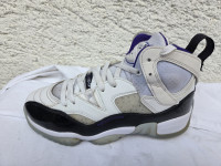 Nike Air Jordan Jumpman Two Trey tenisice EUR 39
