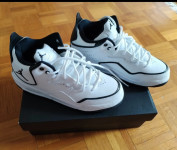 NIKE JORDAN courtside tenisice br. 38