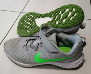 Nike Revolution 6 tenisice (br. 35)