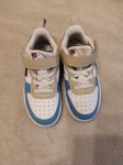 Nike tenisice broj 26