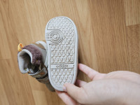 podstavljene adidas tenisice br.21