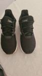Prodajem adidas dječje tenisice