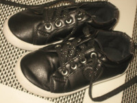 CRNE TENISICE BR 29 - NOVO