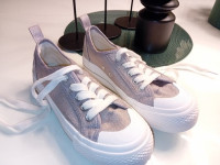 CROPP SREBRNE TENISICE BR.36