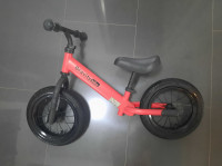 Gravity bike bez pedala