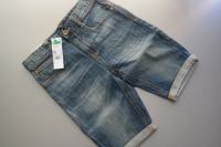NOVO 130 Benetton kratke hlače traperice s etiketom
