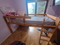 POKLANJAM Dječji krevet s podnicom, na kat