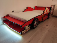 DJEČJI KREVET – TRKAĆI AUTO (CRVENI)
