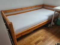 Krevet od punog drveta Flexa s Vitapur madracem 200x90cm