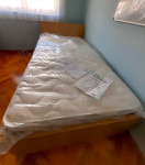 Prodajem krevet, podnicu i novi madrac 100 x 200 cm