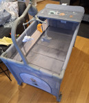 Prijenosni krevetić/igraonica