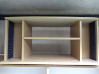 POLICU ZA  DVD PLEYER  SPREMANJE DVD I CD