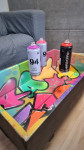 Rasprodaja! Graffiti stolić za dnevni boravak/kotači!