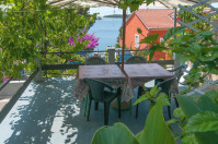 Udobni apartman s pogledom na more, Mali Lošinj, predjel Poljana