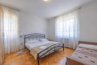 Apartman Vinka za 12 osoba - Supetar
