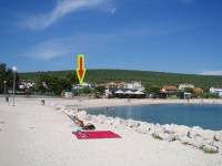 APP 2+1 U SUKOŠANU OD 25 EURA OD PLAŽE 100 METARA