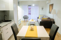 dnevni najam stana,apartmana Šola****,GARAŽA, Bundek