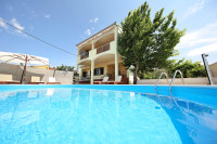 Villa Jadranka s bazenom - Zadar
