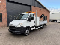 IVECO 50C14 CNG / HIAB kran / kamion s ravnom platformom