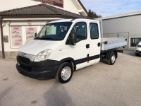 IVECO DAILY 2.3 DIZEL-7 SJEDALA-NOVI SANDUK-B KATEGORIJA-KAO NOV