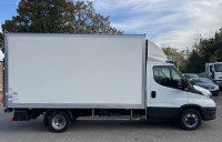 Iveco Daily 3.0 35C16 s hidrauličnom rampom i kontejnerskom nadogradnj