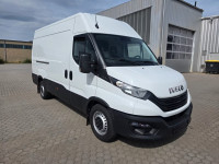 Iveco Daily 35 S 16 V, ručni, kuka, sanduk 3.54 m, Leasing/Zamjene