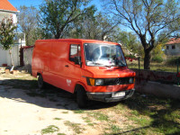 *** Mercedes 207 D *** Produženi HITNO