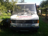 Mercedes 210D DIJELOVI ZAMJENA ZA ZASTAVU 750 850