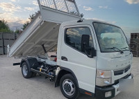 Mitsubishi Canter 3513