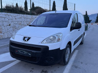 Peugeot Partner 1.6i ## N1– 3 Sjedala