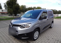 Toyota Proace City, 3 sjedala