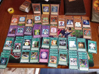 Yugioh karte (Cyberdark, Elemental Hero, Neo-Spacian i Crystal Beast)