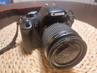 Canon 500D T1i sa 3 objektiva IZVRSNO OČUVAN