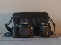 Canon EOS 2000D + kit objektiv i oprema