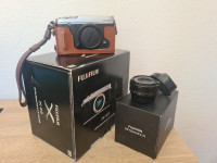 Fujifilm X-E2 s 18mm F2.0R objektivom - izvrsno stanje.