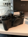 Fujifilm X-T3 + Fujinon 18-55mm F 2.8-4