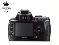 KIT FOTOAPARAT NIKON D40X I OBJEKTIV NIKON DX 18-55MM / R1, RATE!
